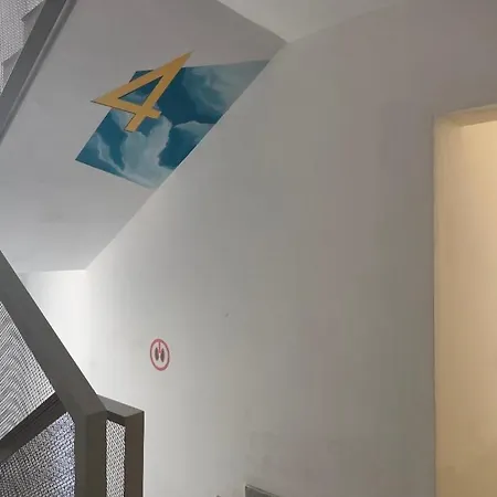 Ola * Tirana